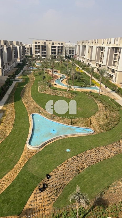 Penthouse for sale in 5th Square